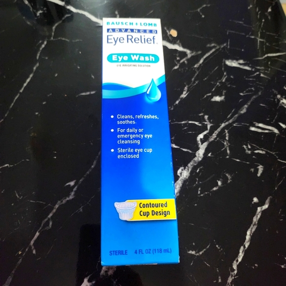 Bausch and lomb advanced eye relief eye wash 4 fl oz 11/23 - Picture 1 of 2